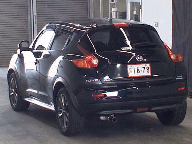 NISSAN JUKE