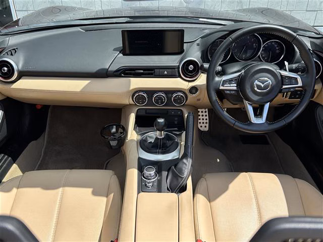 MAZDA ROADSTER