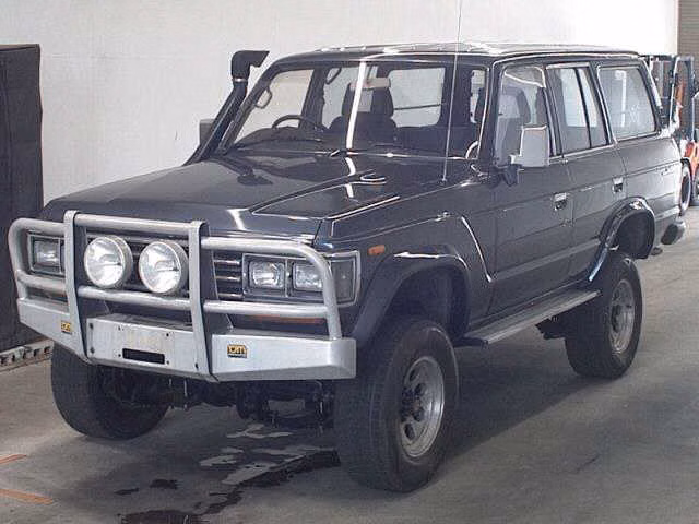 TOYOTA LAND CRUISER