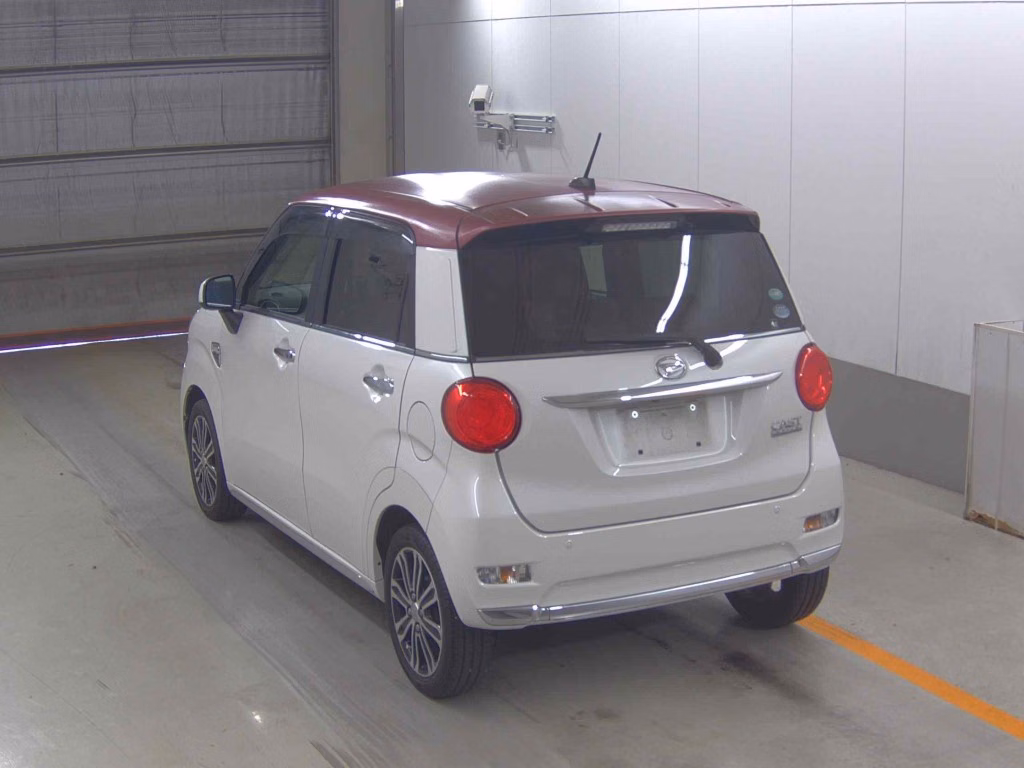 DAIHATSU CAST