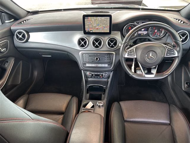 MERCEDES-BENZ CLA-CLASS