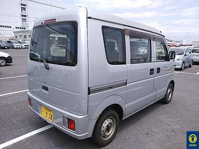 MITSUBISHI MINICAB