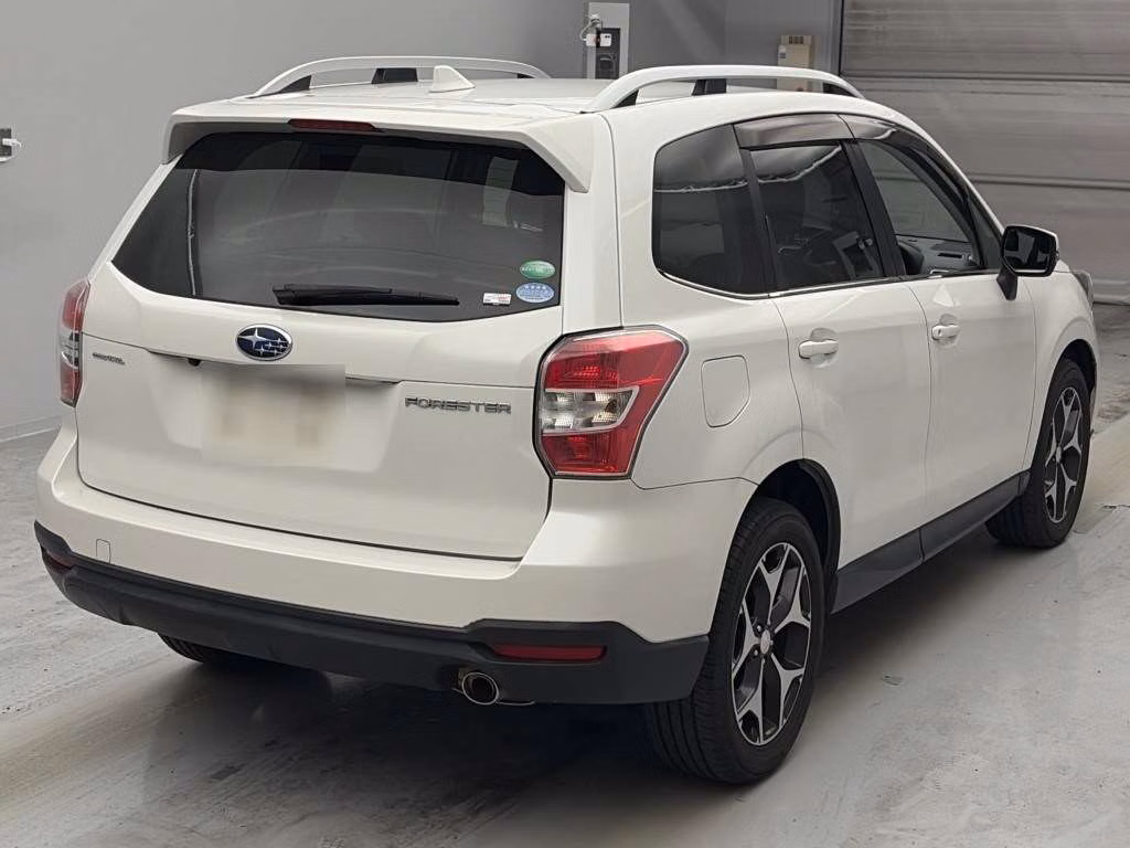 SUBARU FORESTER