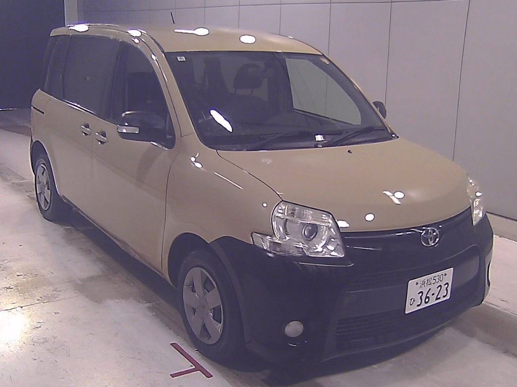 TOYOTA SIENTA