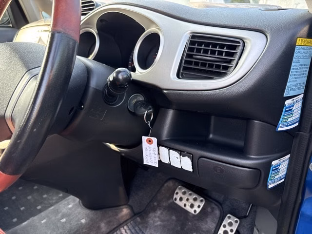 SUBARU R2
