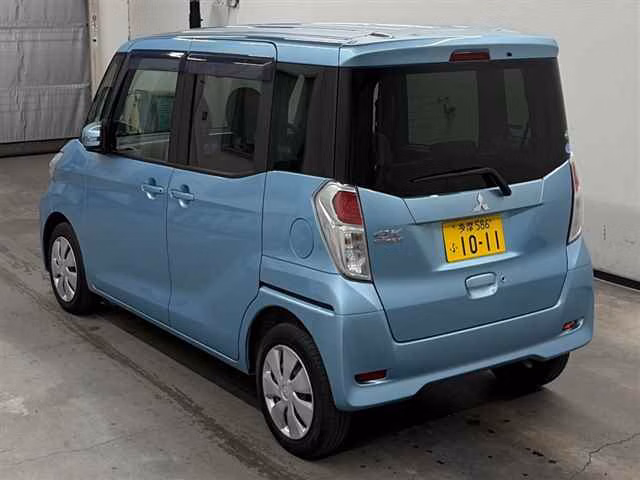 MITSUBISHI EK SPACE