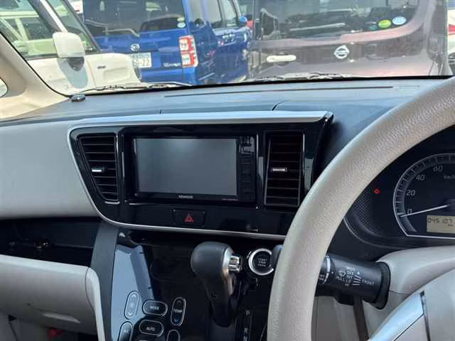 MITSUBISHI EK SPACE