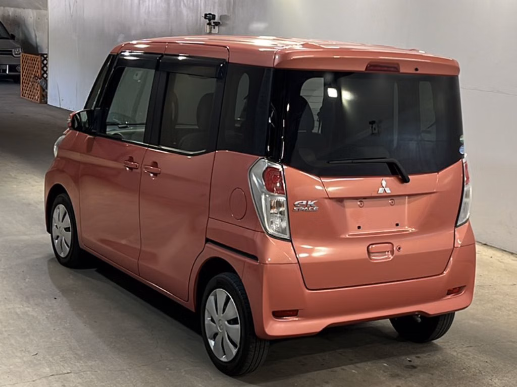 MITSUBISHI EK SPACE