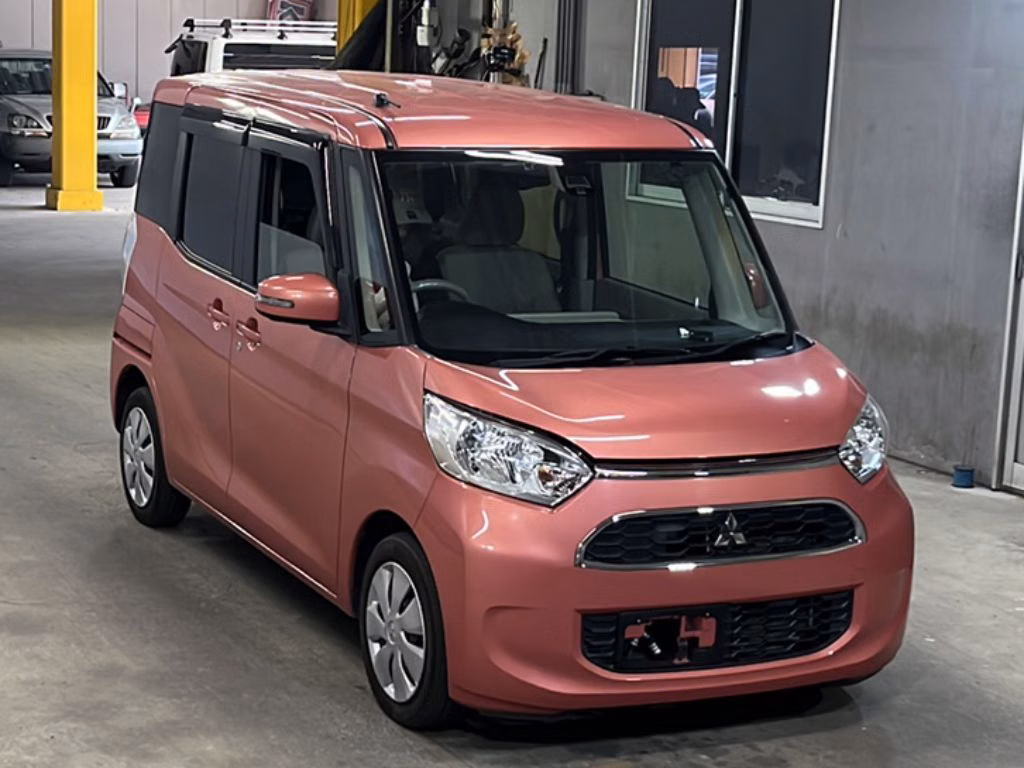 MITSUBISHI EK SPACE