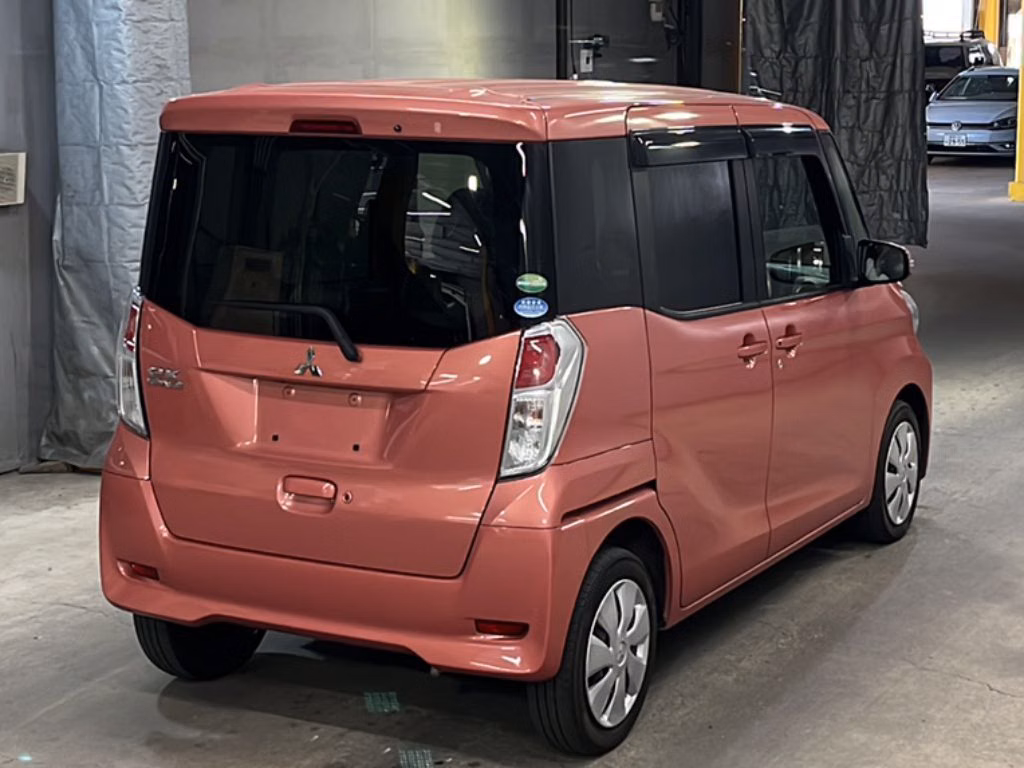 MITSUBISHI EK SPACE