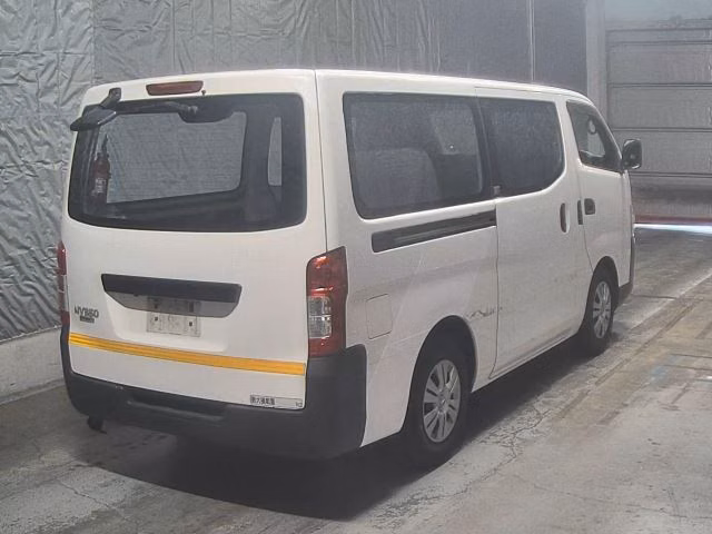 NISSAN NV350 CARAVAN