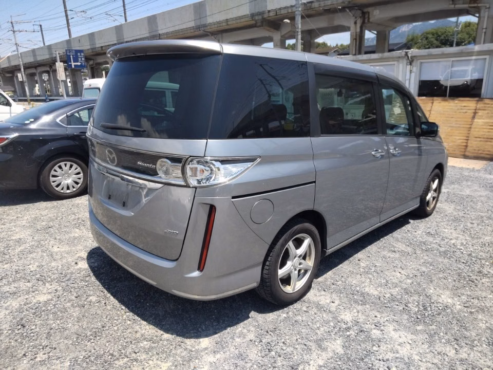 MAZDA BIANTE