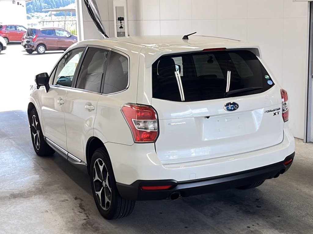 SUBARU FORESTER
