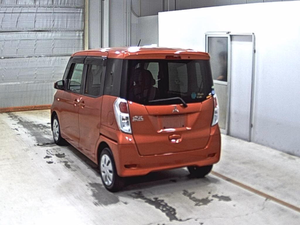 MITSUBISHI EK SPACE