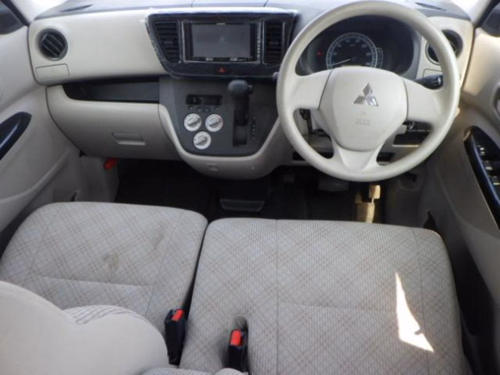 MITSUBISHI EK SPACE