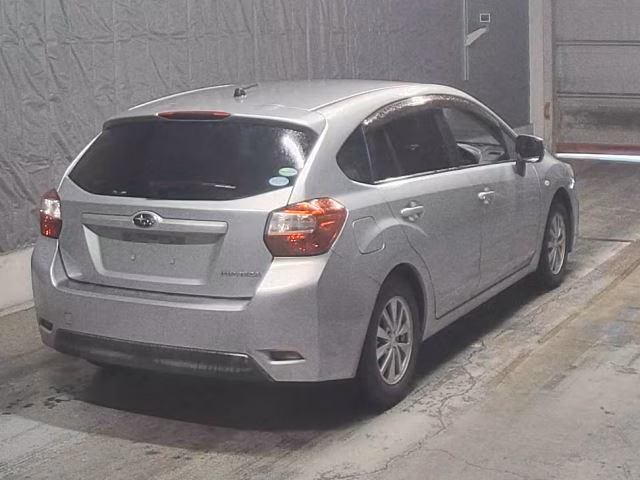 SUBARU IMPREZA