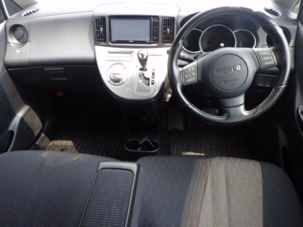DAIHATSU SONICA