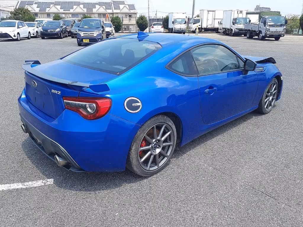 SUBARU BRZ