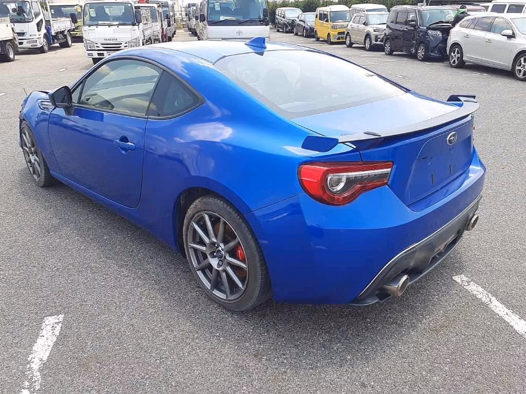 SUBARU BRZ