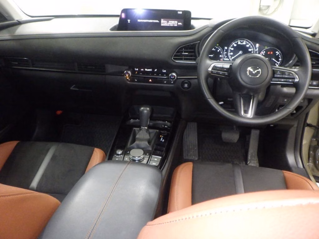 MAZDA CX-30