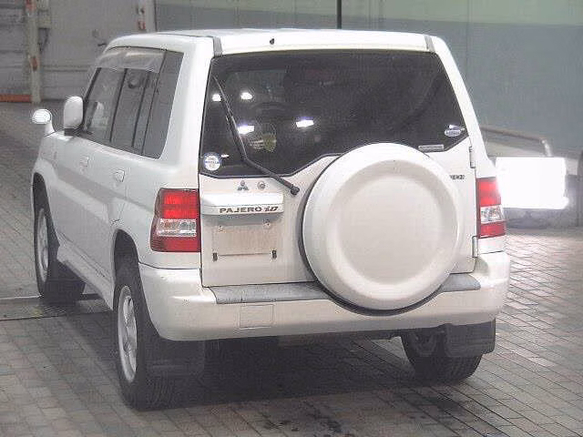 MITSUBISHI PAJERO IO