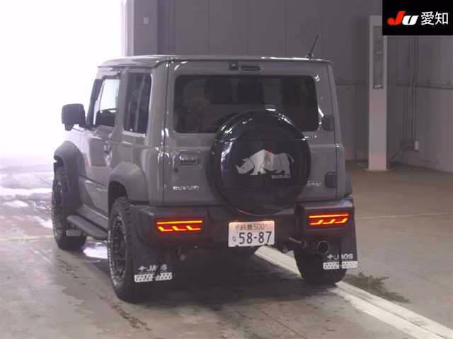 SUZUKI JIMNY SIERRA