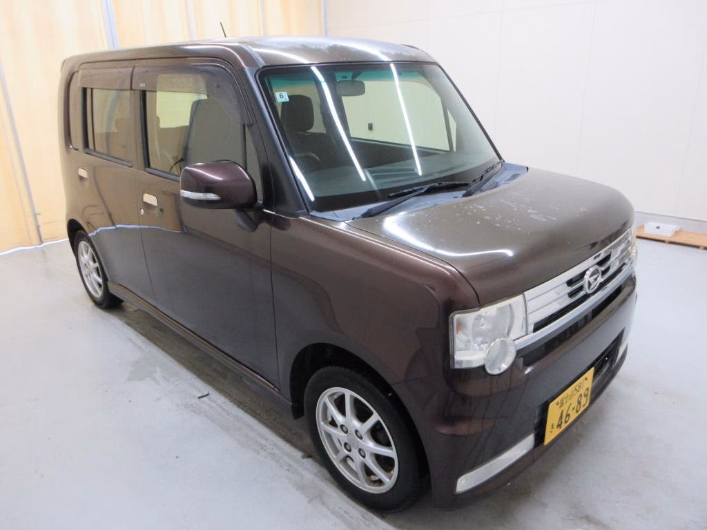 DAIHATSU MOVE CONTE