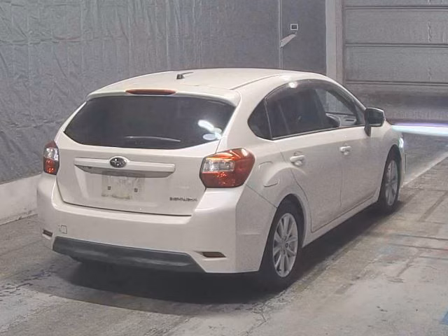 SUBARU IMPREZA