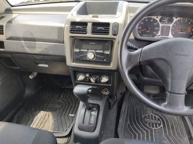 MITSUBISHI PAJERO MINI