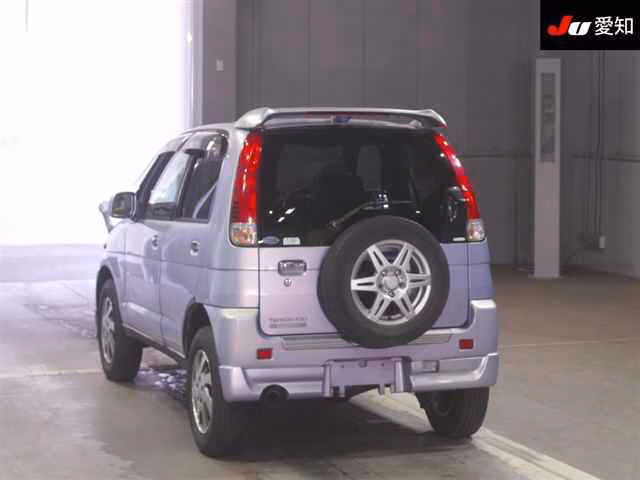 DAIHATSU TERIOS KID