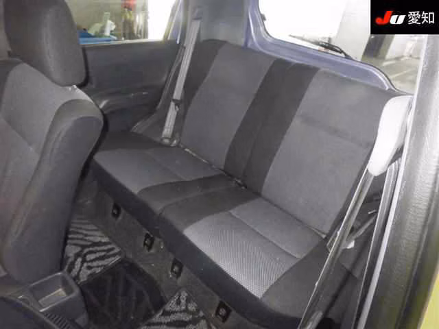 DAIHATSU TERIOS KID