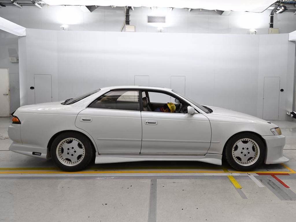 TOYOTA MARK II