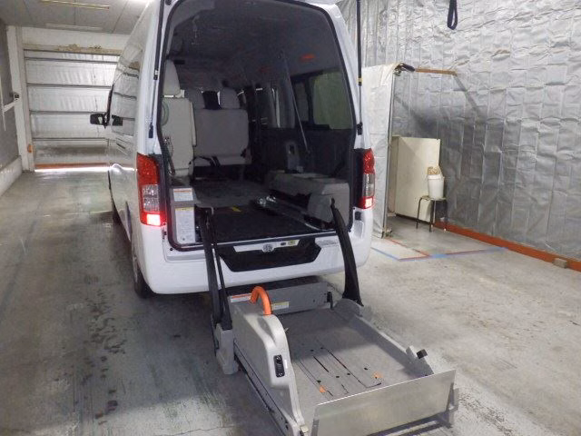 NISSAN NV350 CARAVAN