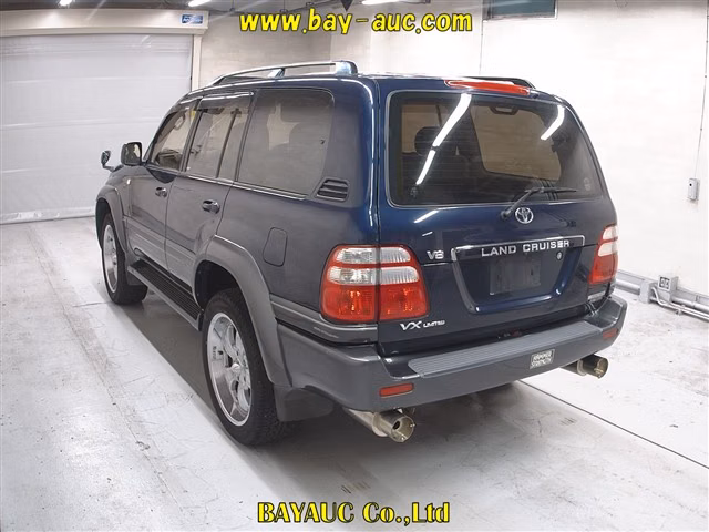 TOYOTA LAND CRUISER