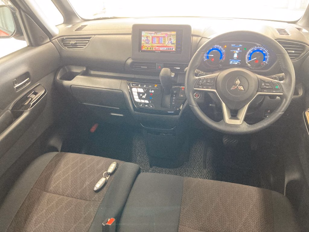 MITSUBISHI EK SPACE