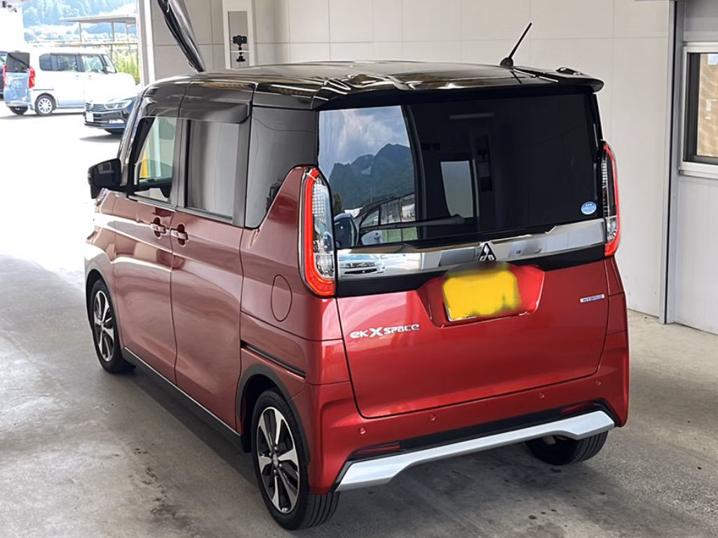 MITSUBISHI EK SPACE