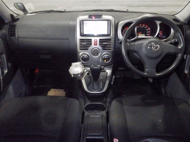 TOYOTA RUSH