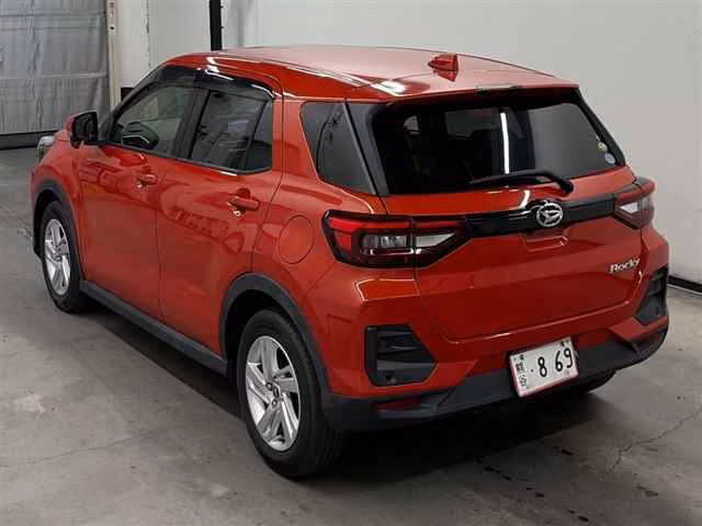 DAIHATSU ROCKY