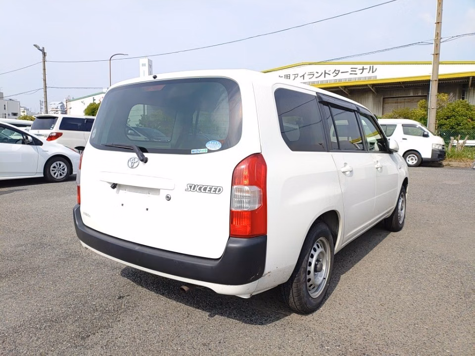 TOYOTA PROBOX