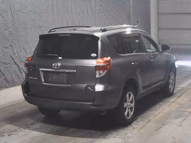 TOYOTA VANGUARD