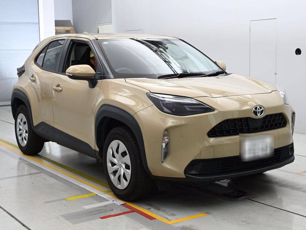 TOYOTA YARIS CROSS