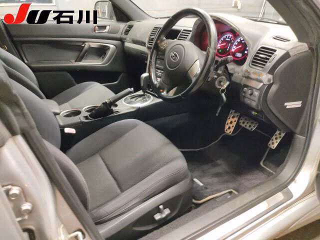 SUBARU LEGACY