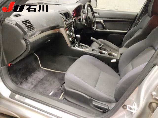 SUBARU LEGACY
