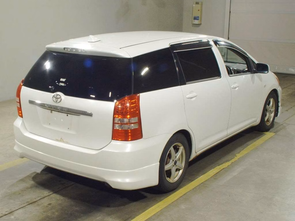 TOYOTA WISH