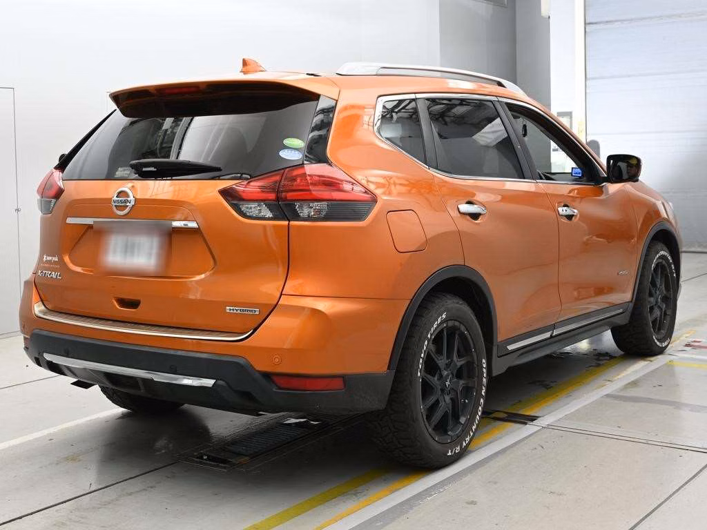 NISSAN X-TRAIL