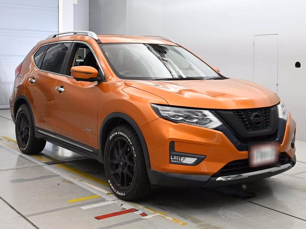 NISSAN X-TRAIL