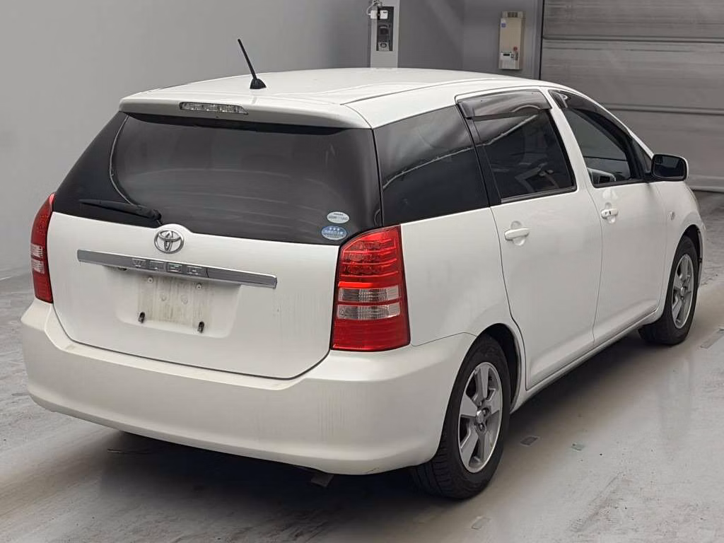 TOYOTA WISH