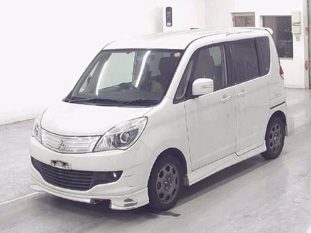 MITSUBISHI DELICA D:2