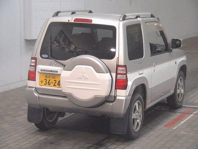 MITSUBISHI PAJERO MINI