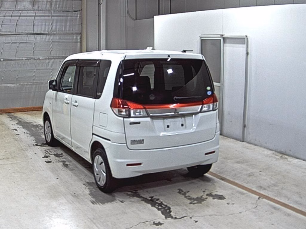 MITSUBISHI DELICA D:2